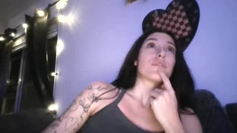 Snapshot of shespeachy chatting on July 2026 04:21:02 AM peachy online show from July 2026 04:21:02 AM