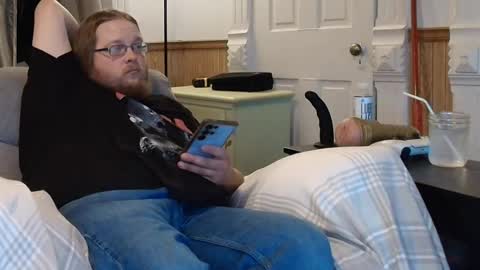 Snapshot of shifty885 chatting on April 2026 02:27:02 AM shifty885 online show from April 2026 02:27:02 AM