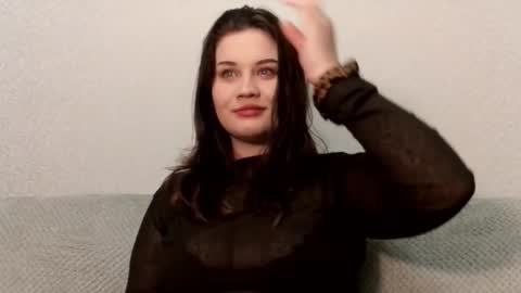 Snapshot of shinemuse chatting on January 2026 09:36:01 AM Muse online show from January 2026 09:36:01 AM