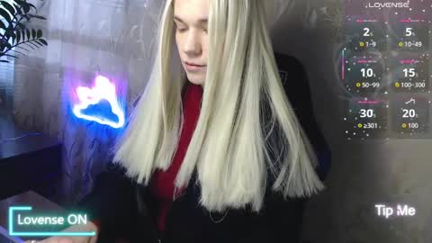 Victoria online show from April 2026 07:44:01 AM