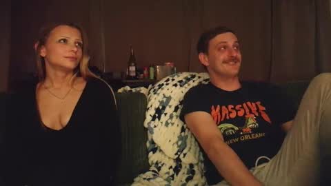 Snapshot of shinyandused chatting on October 2025 01:28:02 AM shinyandused online show from October 2025 01:28:02 AM