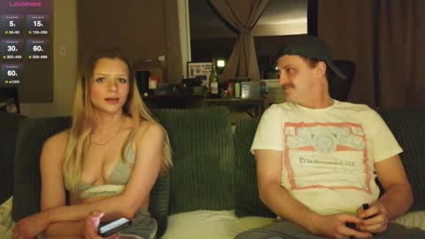 Snapshot of shinyandused chatting on October 2025 01:20:02 AM shinyandused online show from October 2025 01:20:02 AM