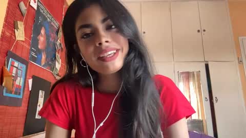 Snapshot of shirleendurrah chatting on April 2026 09:25:02 AM Karin online show from April 2026 09:25:02 AM