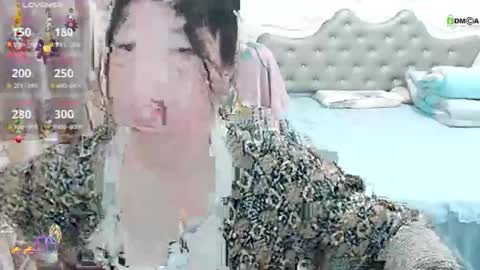 Shirleyni online show from November 2025 03:37:02 PM