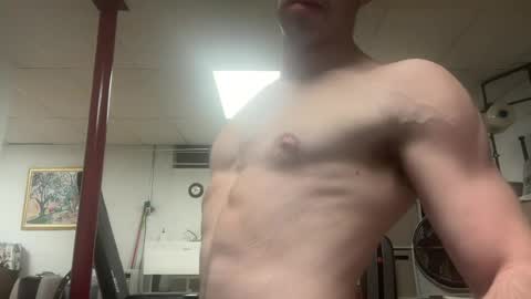 shirtlesshunk15 online show from July 2026 02:11:02 AM