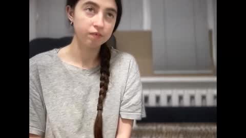 Snapshot of shizukuhunter chatting on November 2025 07:48:02 PM shizukuhunter online show from November 2025 07:48:02 PM