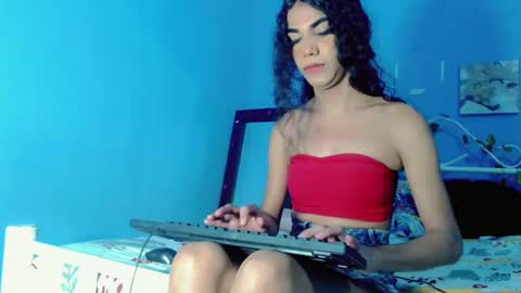 Snapshot of shopi_brown chatting on January 2025 11:29:01 PM shopi_brown online show from January 2025 11:29:01 PM