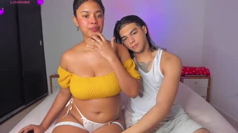 Snapshot of shopia_tony chatting on December 2024 06:59:02 AM Shopia Tony online show from December 2024 06:59:02 AM