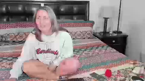 Snapshot of shortstuff79 chatting on October 2025 10:42:02 PM shortstuff79 online show from October 2025 10:42:02 PM