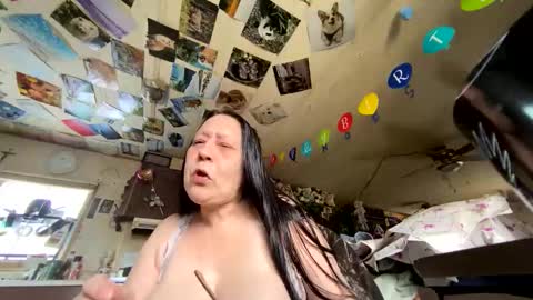 shorty920505 online show from April 2026 09:45:02 PM