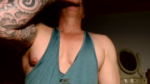 Snapshot of show_on_for_you chatting on July 2026 07:09:01 PM show_on_for_you online show from July 2026 07:09:01 PM