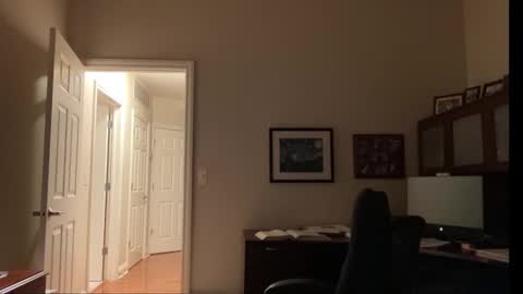 Snapshot of showmet chatting on September 2025 03:45:02 AM Chicago Guy online show from September 2025 03:45:02 AM