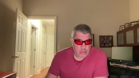 Chicago Guy online show from July 2026 03:11:02 AM