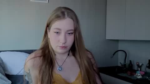 Snapshot of showmeyourfetish chatting on July 2026 03:37:01 AM ShowmeYourfetish online show from July 2026 03:37:01 AM