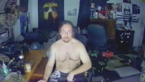 Snapshot of shredmancer chatting on February 2025 02:07:01 AM shredmancer online show from February 2025 02:07:01 AM