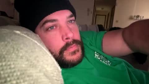 Snapshot of shubby420 chatting on November 2025 04:17:02 PM YeahBoi420 online show from November 2025 04:17:02 PM