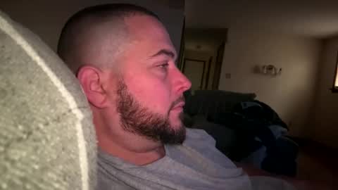 Snapshot of shubby420 chatting on November 2025 01:33:02 PM YeahBoi420 online show from November 2025 01:33:02 PM