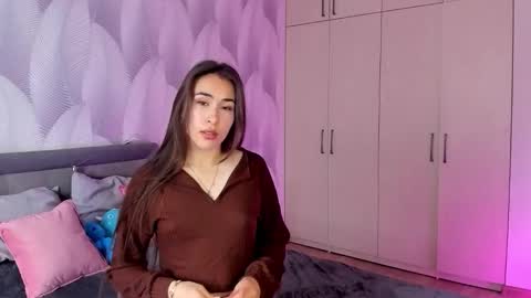 Mika online show from September 2025 01:38:02 AM