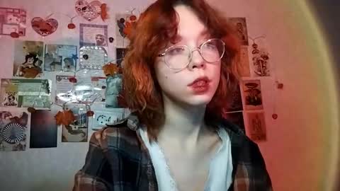 Milena online show from December 2025 04:23:02 PM