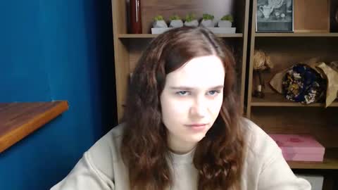 shy_lil online show from December 2025 01:59:02 PM