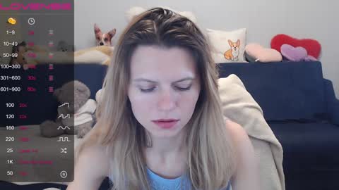 Snapshot of shy_moony chatting on January 2025 05:39:01 PM just Alex online show from January 2025 05:39:01 PM