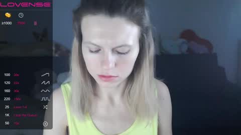 Snapshot of shy_moony chatting on March 2025 09:53:01 PM just Alex online show from March 2025 09:53:01 PM