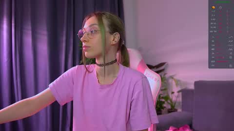 Snapshot of shy_or_horny chatting on November 2025 07:46:02 PM HI i am Marcy online show from November 2025 07:46:02 PM