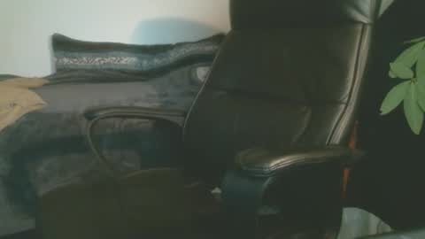 shyboyhugecum2020 online show from December 2025 04:18:02 AM