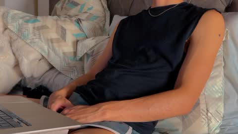 Snapshot of shydude666 chatting on March 2025 09:59:02 PM shydude666 online show from March 2025 09:59:02 PM