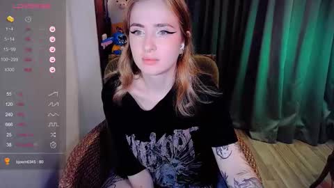 Effie online show from November 2025 12:27:02 PM