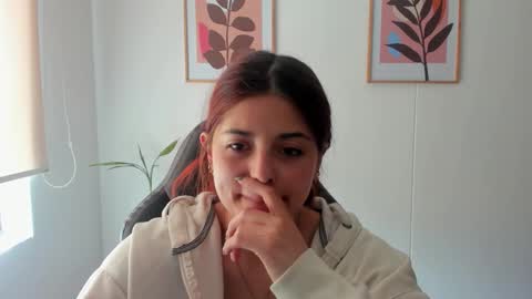 Snapshot of shylittlebunny chatting on February 2026 04:00:01 PM shylittlebunny online show from February 2026 04:00:01 PM