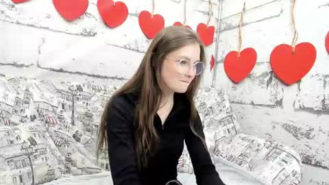 Snapshot of shyly_lisa chatting on September 2025 01:22:02 AM shyly_lisa online show from September 2025 01:22:02 AM