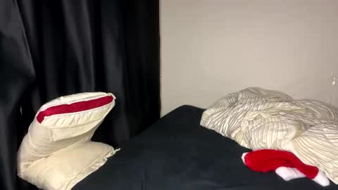 Tom and Betty online show from December 2024 02:01:02 PM