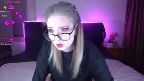 shysweetrish online show from April 2026 02:45:01 AM