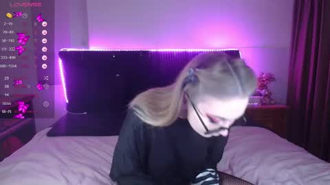 Snapshot of shysweetrish chatting on April 2026 10:56:02 PM shysweetrish online show from April 2026 10:56:02 PM
