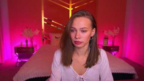 shyysiren online show from October 2025 08:31:02 AM