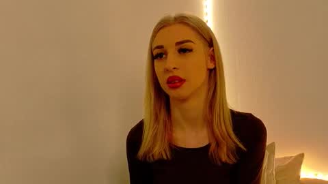 Snapshot of sia_a chatting on December 2025 05:56:02 AM Anastasia online show from December 2025 05:56:02 AM