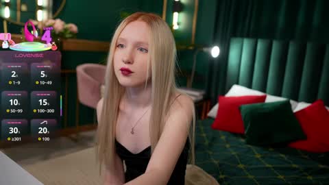 Sia online show from April 2026 05:44:01 PM