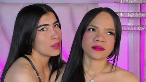 Siara and Zoe tattoo online show from May 2026 01:25:02 AM