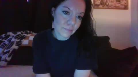 Snapshot of sidneyraee chatting on November 2025 05:30:01 PM Mrs. St. Patrickk online show from November 2025 05:30:01 PM