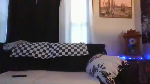 Snapshot of sidneyraee chatting on December 2025 04:27:01 PM Mrs. St. Patrickk online show from December 2025 04:27:01 PM