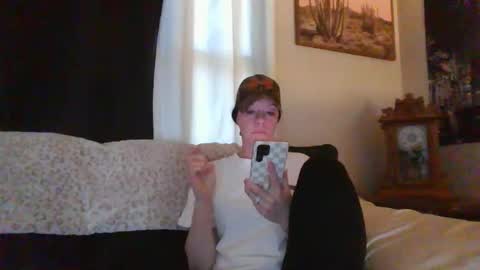 Mrs. St. Patrickk online show from April 2026 04:40:01 PM