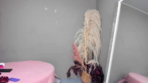 sienna_glow online show from March 2026 12:52:01 PM