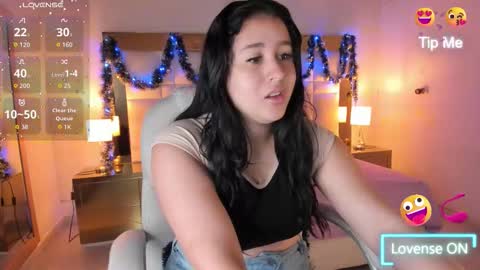 Sienna  online show from November 2025 11:47:01 AM