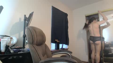 Snapshot of siennalilbunnykate chatting on February 2025 11:36:01 PM Nicole Zelaya Ferrati  Niky Ferrati online show from February 2025 11:36:01 PM