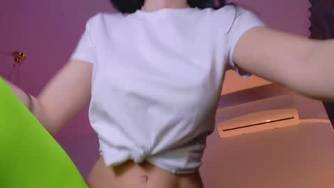 Sienna online show from April 2026 08:31:01 PM