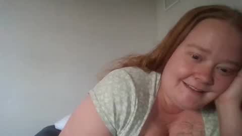 sierra_bby online show from November 2025 07:39:02 PM