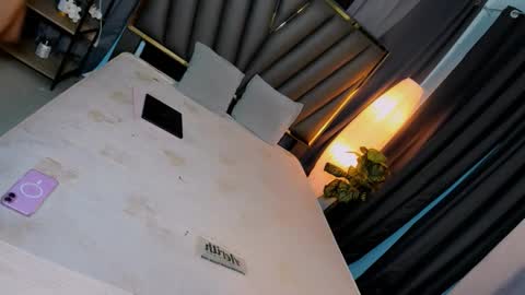 Belle online show from January 2026 08:19:02 AM