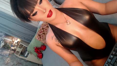 Sierrafina online show from April 2026 04:02:02 AM