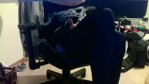 Snapshot of siggi180197 chatting on November 2025 04:29:02 PM siggi online show from November 2025 04:29:02 PM